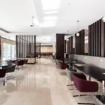 Guestready - Living In Taupe