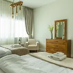 Mira Holiday Homes - Spacious 2 Bedroom In Dubai Marina