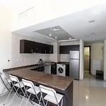 Key View - Bay Central