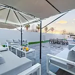 Luxury Modern White Villa On Island 9,500 Sqft