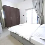 Barsha Star Residence - Home Stay
