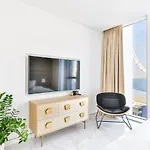 Luxury 2 Bedroom Beachfront Apt W Stunning Sea View