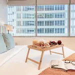 Radiant Studio At Sky Gardens Difc By Deluxe Holiday Homes