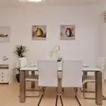 Amazing 2 Bedroom In Dubai