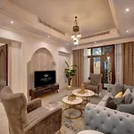 Durrani Homes - Persian Luxury At Souk Al Bahar With Private Jaccuzi