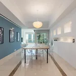 Dubai Marina - Opulent 3 Bedroom Apartment
