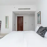 Dubai Marina - Opulent 3 Bedroom Apartment