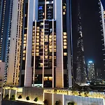 The Signature Vacation Homes In Downtown Dubai