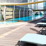 The Signature Vacation Homes In Downtown Dubai