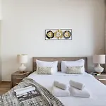 The Smart Concierge - Amna Tower