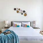 The Smart Concierge - Amna Tower
