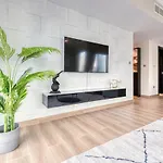Delightful 1Br At Al Majara 2 Dubai Marina By Deluxe Holiday Homes