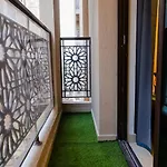Elegant Home With Lively Vicinity In Dubai\'S Heart