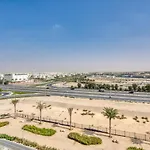Fancy 2Br At Hayat Boulevard 2A Town Square By Deluxe Holiday Home