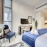 Sunlit Studio At Golf Promenade 2A Damac Hills By Deluxe Holiday Homes
