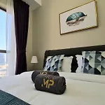 Marco Polo - Stunning Marina Views , High Floor, Close To Tram