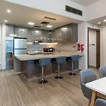 Atria - Luxury 2 Bed - Fast Wifi - Lake Views