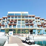 Bluetique At Palm Jumeirah