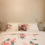 Luxurious 2Br - Fully Upgraded - High-End Facilities