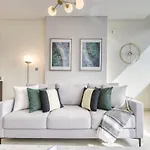 Great Rate Stylish 1Br With Pool & Top Amenities By Deluxe Holiday Homes