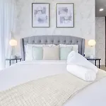 Graceful 1Br At Azizi Aliyah Residence Dubai Healthcare City By Deluxe Holiday Homes