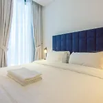 Lovely 1 Bedroom Apartment With Partial Burj Khalifa View And Canal View