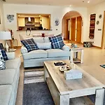 Luxury Apartment Palm Jumeirah
