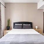 Condo At Heart Of Downtown Next To Burj Khalifa