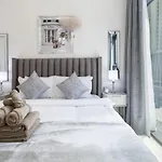 Beach Vista Tower 1 - 1Br Apartment - Allsopp&Allsopp