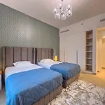 Lovely 2-Bedroom Vacation Home Near Beach