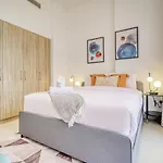 Sophisticated 1Br At Town Square Rawda Dubailand By Deluxe Holiday Homes