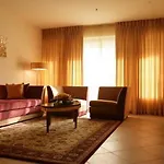 Belvedere Court Deluxe Hotel Apartments