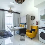 Cosy Studio With Luxurious Pool In Business Bay- Bayz Tower