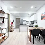 Mira Holiday Homes - Newly Furnished 1 Bedroom Apartment In Jvc.