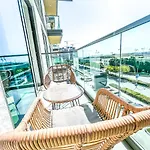 Stay By Latinem Luxury 1Br Holiday Home G2-2324 Near Burj Khalifa