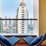 La Buena Vida Holiday Homes, Luxe, 3Br With, Full Kitchen, Marina View, By Jbr Beach, Tram & Marina