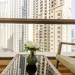 Pool Views Studio Minutes Away To Jbr Beach, Rimal 3 By Deluxe Holiday Homes