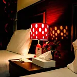 Karoon Hotel