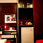 Karoon Hotel