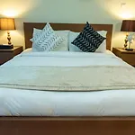 Al Ashrafia Holiday Homes- The Medalist Sport City