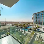 Mira Holiday Homes - Newly Serviced Apartment In Dubai South