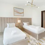 Lux The Opera Grand Burj Khalifa View Suite
