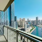Luton Vacation Homes - Sea And Eye Dubai View & Luxury 3Br , 5242 Tower - , Dubai Marina - 28Ab02