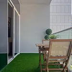 Brand New 1 Bdr Apt In Business Bay With Burj-Khalifa View
