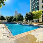 Stylish 2-Bed Apt Burj Khalifa And Fountain Views