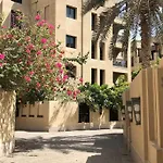 2 Bedroom Old Town Garden Apartment - The 108 Residences