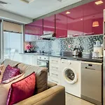 Cayan Tower Dubai