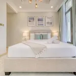 Signature 6Br Villa With Assistant Room And Private Pool In Frond F Palm Jumeirah By Deluxe Holiday Homes