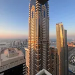 Two Continents Holiday Homes - Arabian Nights With Sea Views - Free Airport Pick-Up Over 5 Nights