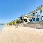 Maison Privee - Glamourous Beachfront Villa On The Palm With Pool